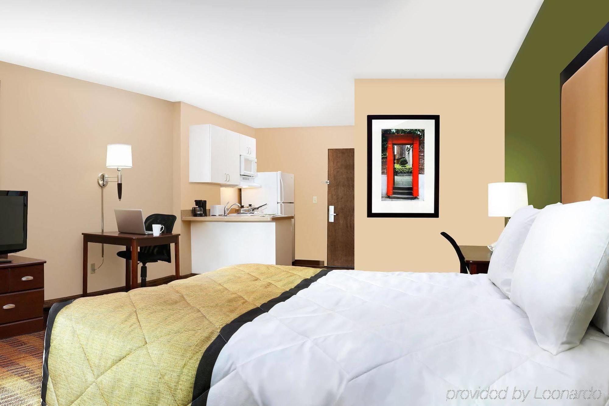 Extended Stay America Suites - Detroit - Southfield - I-696 Farmington Hills Exteriér fotografie